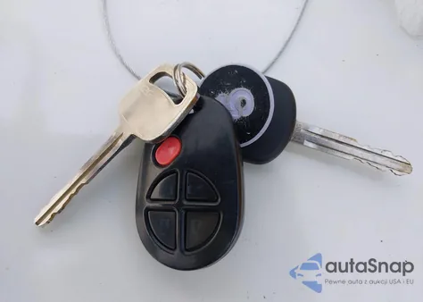 2016 Toyota Sienna Le 8 Passenger from USA, damaged, VIN 5TDKK3DC2GS694741